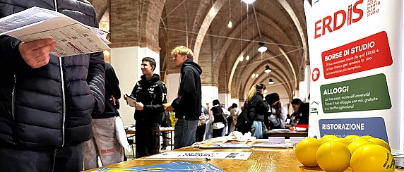 ERDIS Marche c’è! Jesi Orienta 2025, un’occasione per raccontare chi siamo e cosa facciamo