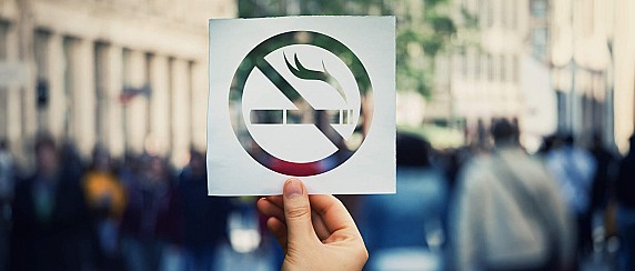 Comune di Leggiuno: STOP al fumo in alcuni luoghi all’aperto