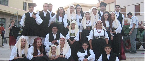 Usi, Costumi e Tradizioni