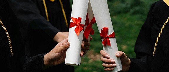 Premio Laurea per i neolaureati. Anno 2025.