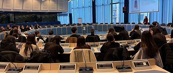 Avviso pubblico - Sarroch verso l'Europa: selezionati 6 giovani di Sarroch e pubblicata la graduatoria