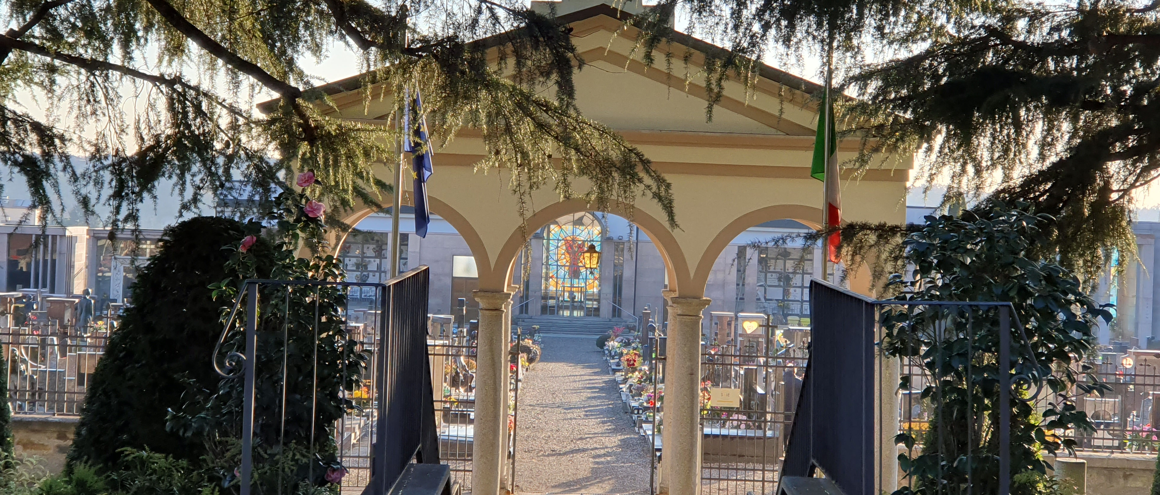 APERTURA CIMITERO COMUNALE GIOVEDI' 25 DICEMBRE 2025 E GIOVEDI' 1 GENNAIO 2026