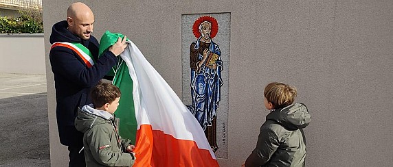 Inaugurato e benedetto il mosaico di San Giovanni in via San Giovanni a Rauscedo