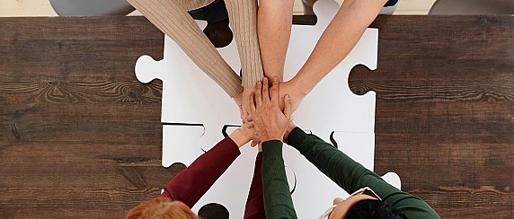 Avviso pubblico - Fondo di solidarietà 2026 Misura di sostegno al reddito per nuclei familiari che versano in condizione di bisogno per il pagamento di utenze domestiche e/o spese condominiali