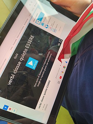 64482834-4d86-40f7-8580-80f0fbf33597