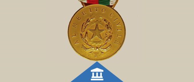 Conferimento delle Medaglia d'oro al merito civile a Pozzi Don Gilberto e a Marazzi Signora Nellina Costanza