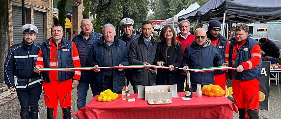 Inaugurata la quinta edizione della mostra mercato di San Valentino in Viale Unita' d’Italia