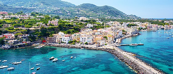 Soggiorno climatico primaverile a Ischia Porto