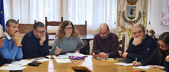 Conferenza zonale dei sindaci del Valdarno aretino. Il punto sui lavori alle casa di comunità e ospedale di comunità