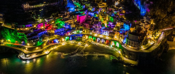 Atrani sceglie di restare viva tutto l’anno: approvato il Regolamento per la tutela della vitalità urbana