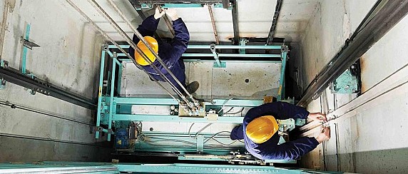 SERVIZIO DI CONDUZIONE E MANUTENZIONE IMPIANTI ASCENSORE E MONTASCALE PRESSO STABILI COMUNALI   (da marzo 2026 a febbraio 2030)