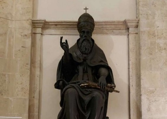 AVVISO DI APPALTO AGGIUDICATO - Intervento di restauro della scultura lignea e dipinta con effetto bronzo raffigurante "Papa Martino I" (Sec. XVII), conservata presso il Tempio di Santa Maria della Consolazione in Todi.