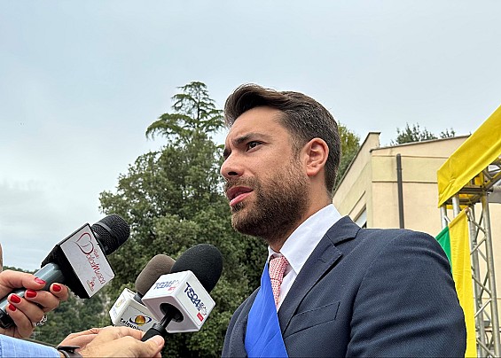 Scuole, Oltre 24 milioni di euro per Cassino: Firmati i contratti i 5 contratti per interventi di messa in sicurezza sismica