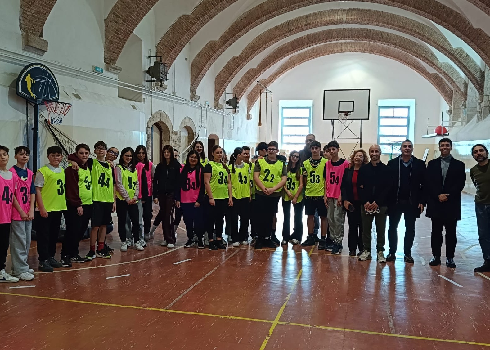 A Todi lo sport non esclude nessuno: inaugurato al Liceo “Jacopone da Todi” il progetto Baskin sostenuto da ETAB