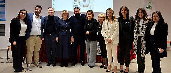 "Lezione d'amore per un figlio", genitori ed educatori a confronto con Stefano Rossi
