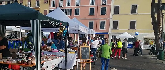 Bando posteggi mercato Gargnano e Bogliaco