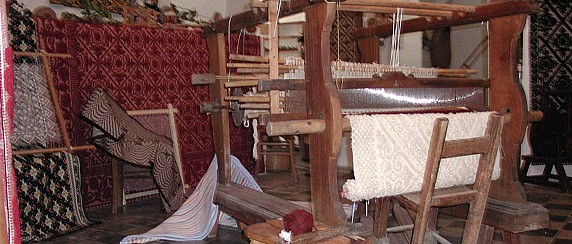 Dimostrazione di tessitura tradizionale