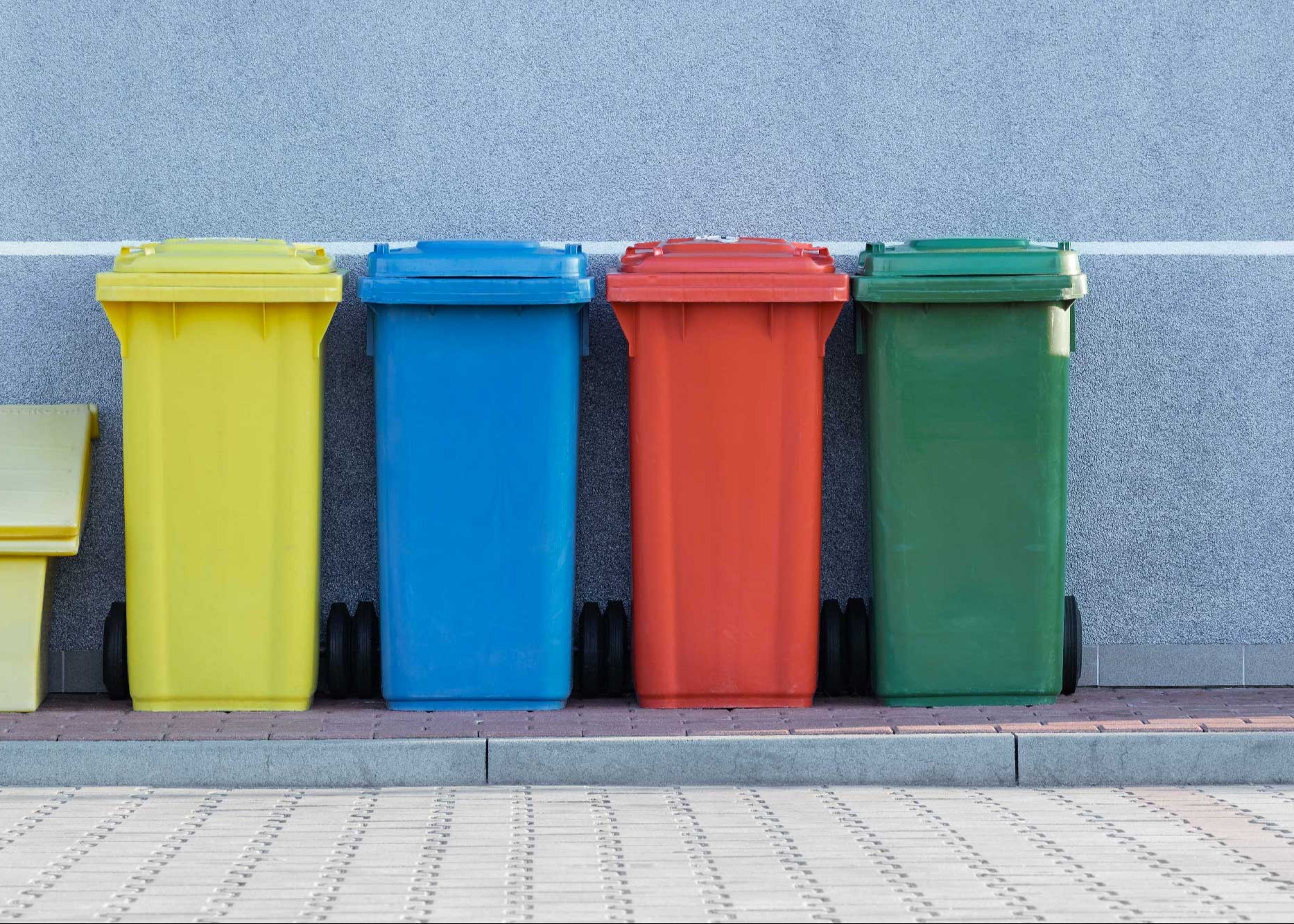 SERVIZIO DI RACCOLTA PORTA A PORTA DEI RIFIUTI