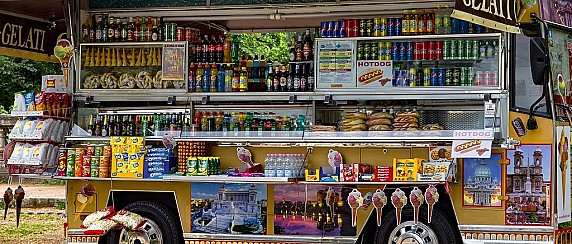 Avviso per assegnazione in via sperimentale di posteggi isolati per commercio alimentare per l'anno 2026 e 2027