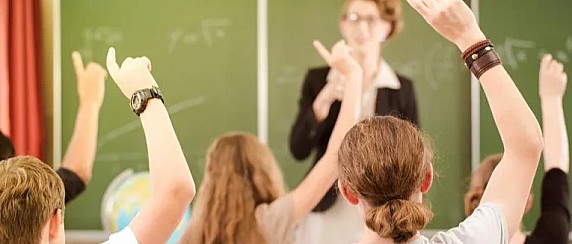 Borse di studio per gli studenti delle scuole superiori, al via le domande per i contributi