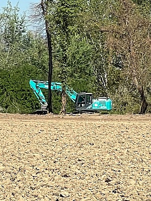 lavori Pantalla formone 8.4.26