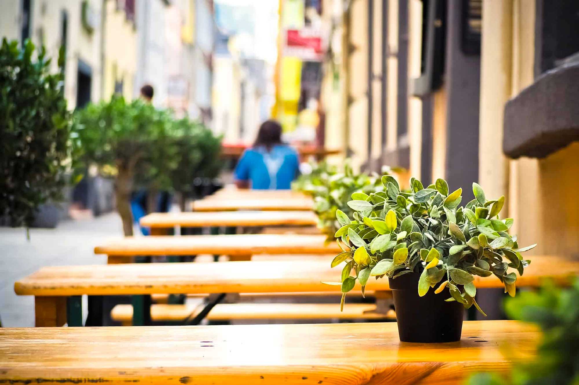 Bando affidamento della gestione in locazione della porzione di immobile di proprietà comunale a servizio della comunità con destinazione a pubblico esercizio per la somministrazione di alimenti e bevande