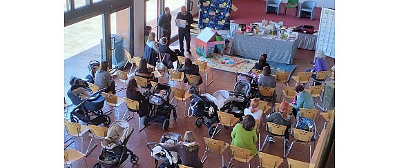 Crescere con i libri : I benefici della lettura - per genitori e bimbi da 0 a 1 anno