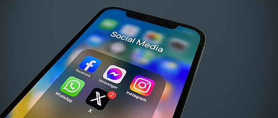 Connessi e consapevoli: il mondo dei social tra rischi e opportunità