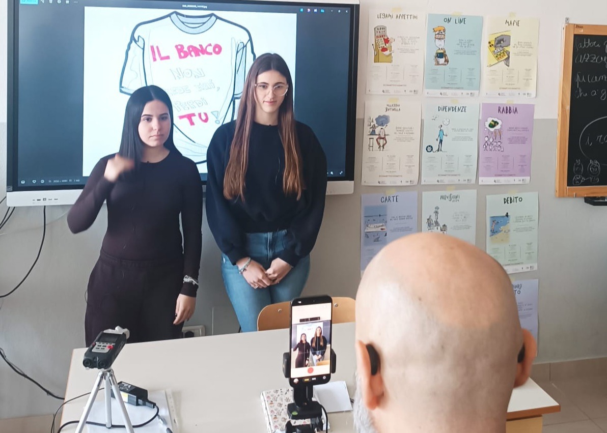 IL SANFELICE DI VIADANA IN CAMPO CONTRO L’AZZARDOPATIA:  ONLINE PODCAST E REEL  REALIZZATI DAGLI STUDENTI