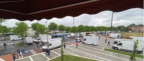 Svolgimento regolare del mercato settimanale venerdì 1 maggio 2026