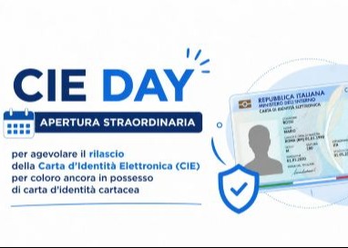 Apertura straordinaria per il rinnovo della carta d'identità