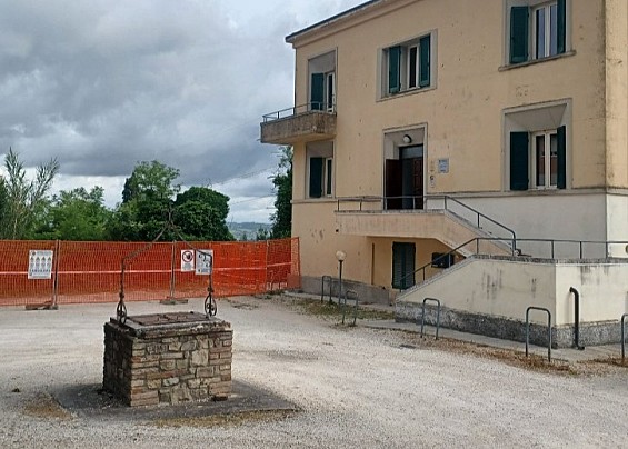 AL VIA I LAVORI DI MANUTENZIONE STRAORDINARIA AL VILLINO BAGLI-DE ANGELIS