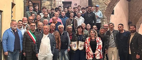 Festa all’Auditorium San Fedele per la promozione in Eccellenza dell’A.C.D. Montone