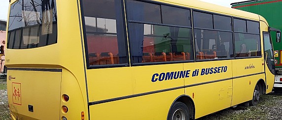 Avviso per la vendita di n. 1 scuolabus