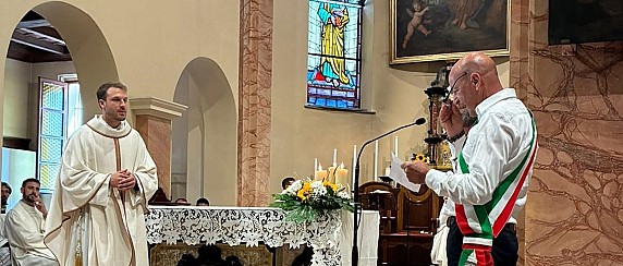 La Comunità ha abbracciato don Ettore