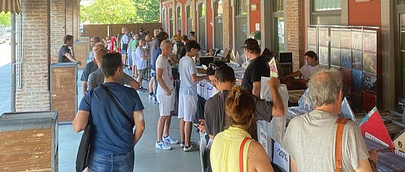 Buona la prima per la Fiera del Disco