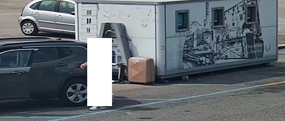 Rifiuti abbandonati, la Polizia Locale di Terracina dice STOP: “Collaboriamo per una città più pulita e rispettosa”