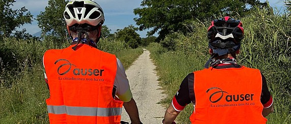 Ciclisti volontari senior monitorano il territorio sulle due ruote