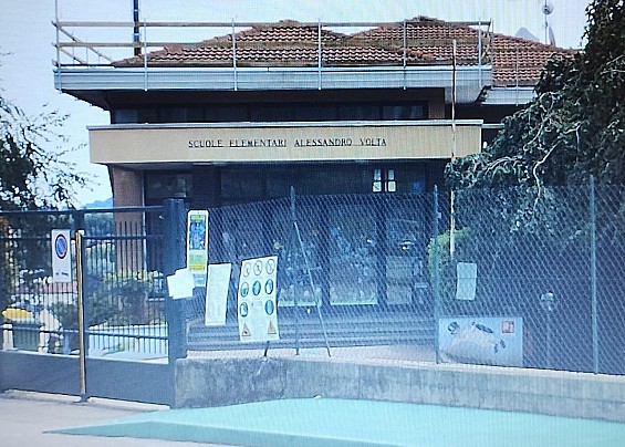 Lavori di adeguamento funzionale aule della scuola primaria " A. Volta "