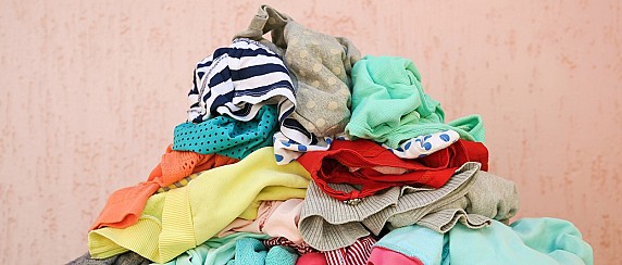 Avviso per l'affidamento del servizio di raccolta di vestiti, accessori e scarpe usate