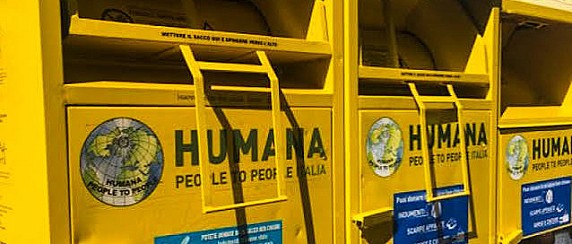 Affidamento diretto del servizio di raccolta differenziata e avvio al recupero di indumenti usati per la Comunità Montana Valli del Verbano e dei Comuni convenzionati al servizio di igiene urbana