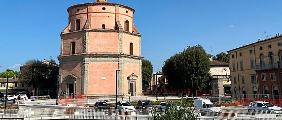 Riapertura via Stella al transito dei veicoli diretti in direzione di Niccone o in direzione di via Garibaldi e divieto di transito e sosta in piazza Matteotti