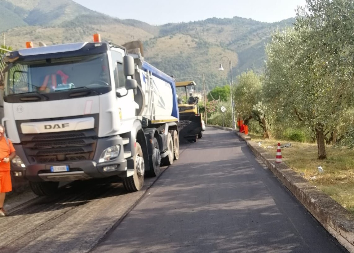 "Sulla Buona Strada", Lavori in corso lungo la S.P. 143 "Accesso a Villa Santa Lucia"