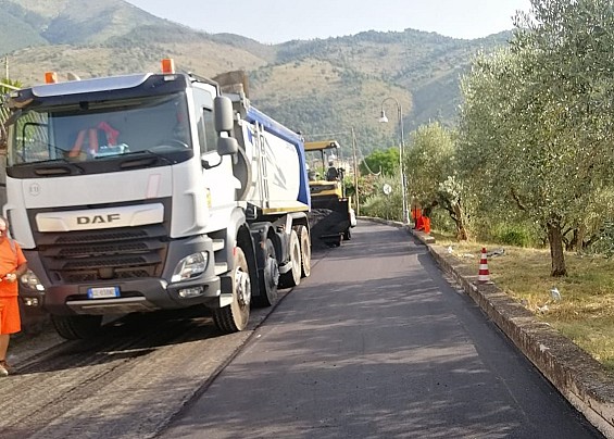"Sulla Buona Strada", Lavori in corso lungo la S.P. 143 "Accesso a Villa Santa Lucia"