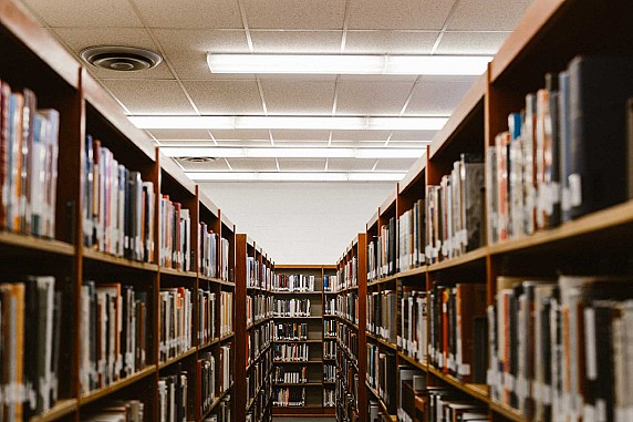 Biblioteca - Chiusura estiva
