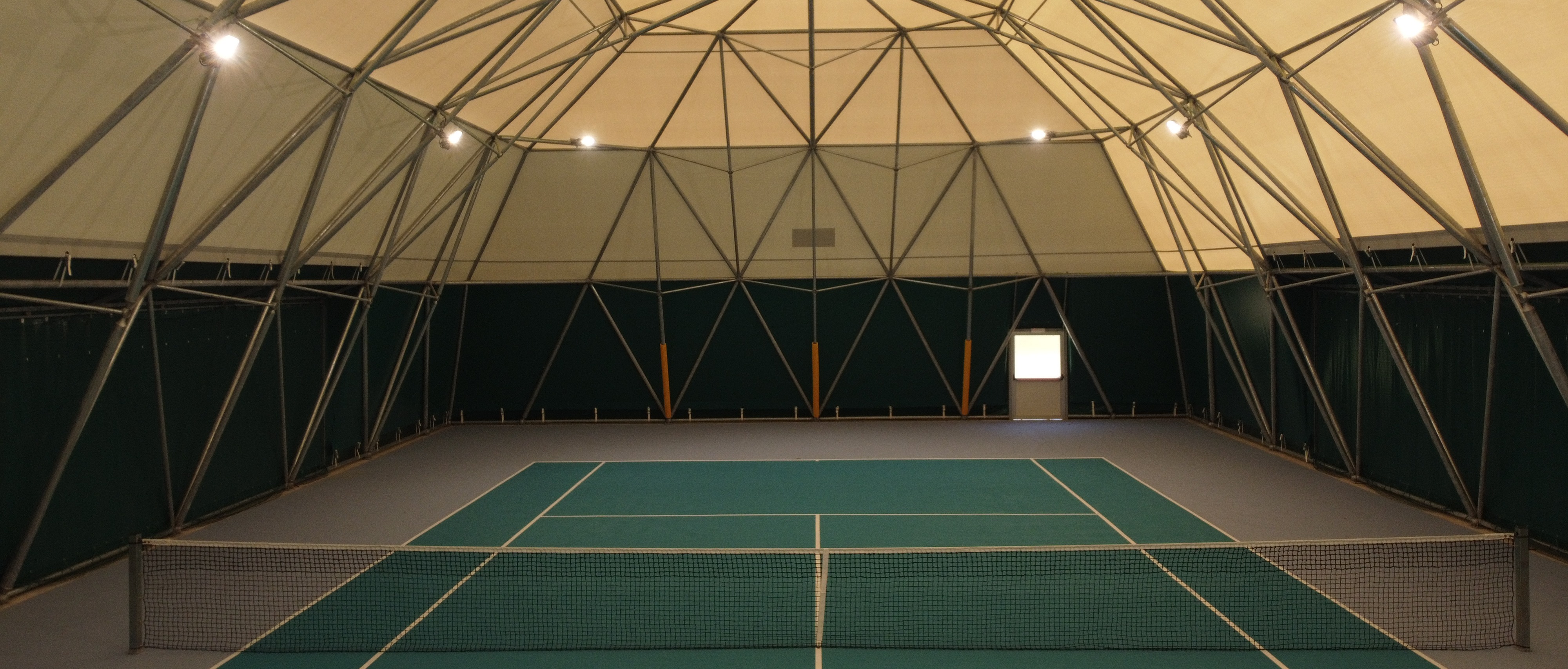 Inaugurazione del nuovo campo da tennis e intitolazione a "Enzo Feligioni".
