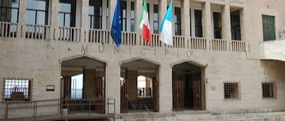 Decoro, in vigore l'ordinanza. Divieto di bivacco nelle piazze, nelle strade e nei luoghi pubblici