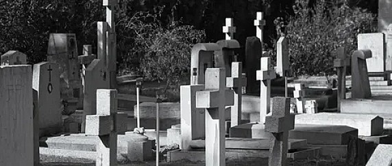 CIMITERO DI CORTE PALASIO