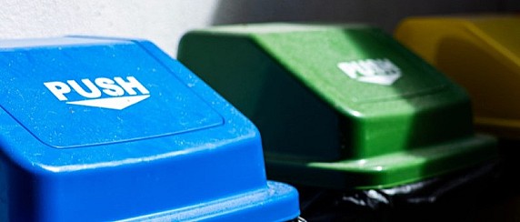 CONSEGNA KIT PER RACCOLTA RIFIUTI