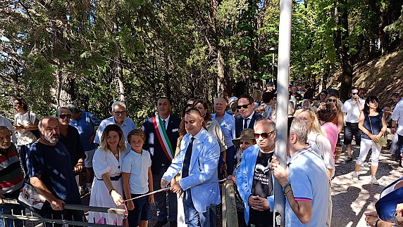 Amore ogni cosa Chiama 5.9 (63)